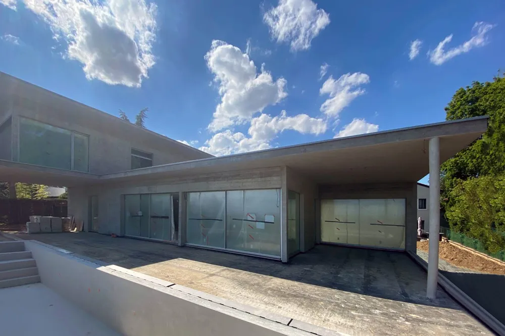 Casquette en béton fine à Lyon